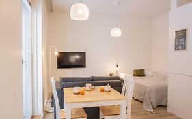 Snowflake Suites V